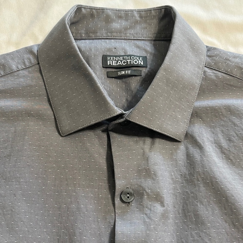Kenneth Cole Reaction Mens Slim Fit Dress Shirt Grey Micro Dot 15.5 32-33